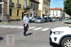 traffico-ponte-chiasso-polizia-locale-dogana