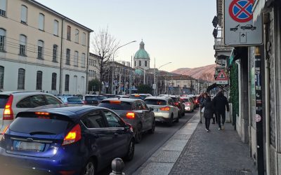 traffico viale lecco
