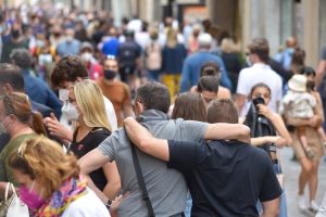 turisti-folla-2-giugno-