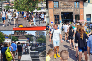 turisti-funicolare-viale-geno (6)