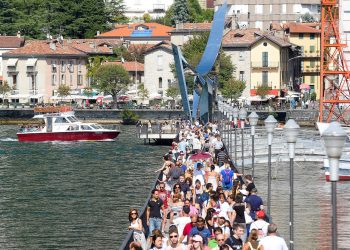 Como affollamenti, diga foranea turisti