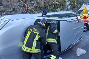 via-bixio-incidente-vigili-fuoco