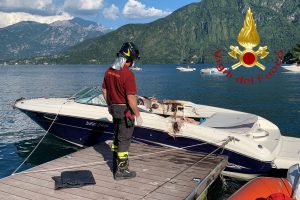 vigili-del-fuoco-lago-barche