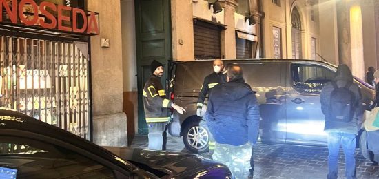 vigili-del-fuoco-via-cesare-cantù