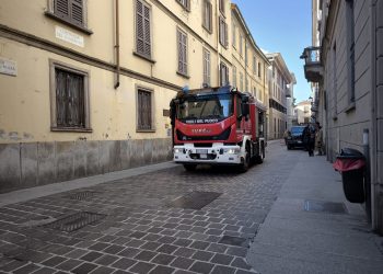 vigili-fuoco-via-volta