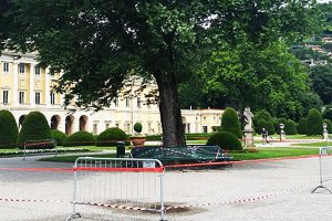 villa-olmo-panchina-tonda
