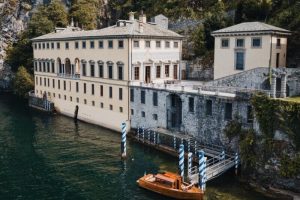 villa-pliniana-sereno