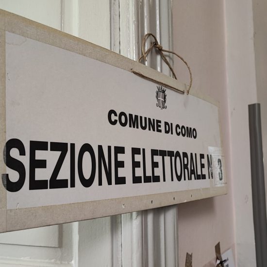voto-urna-elezioni-scheda-elettorale-seggio (10)