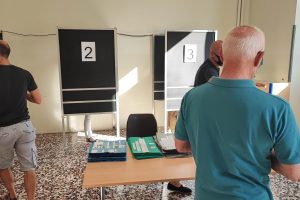 voto-urna-elezioni-scheda-elettorale-seggio (4)