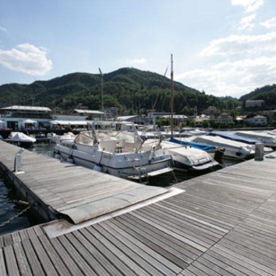 yacht-club-1