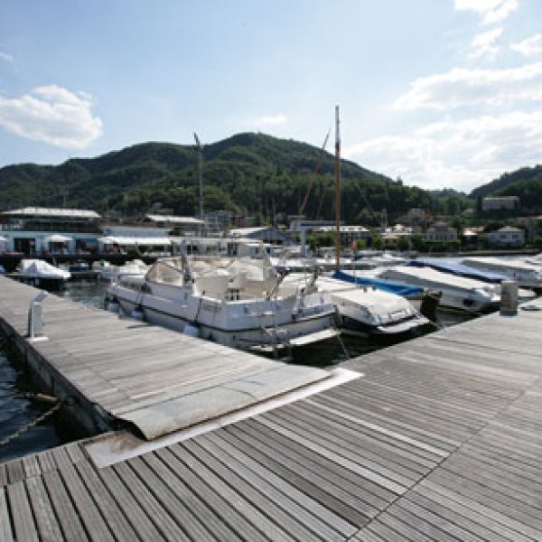 yacht-club-1